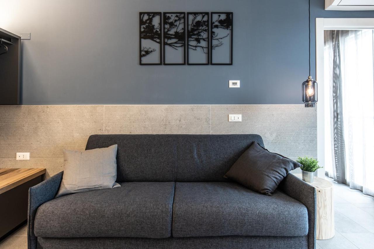 Sei Garda Apartments Peschiera del Garda Luaran gambar