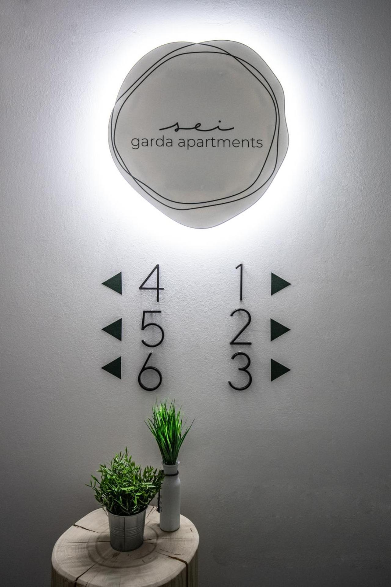 Sei Garda Apartments Peschiera del Garda Luaran gambar